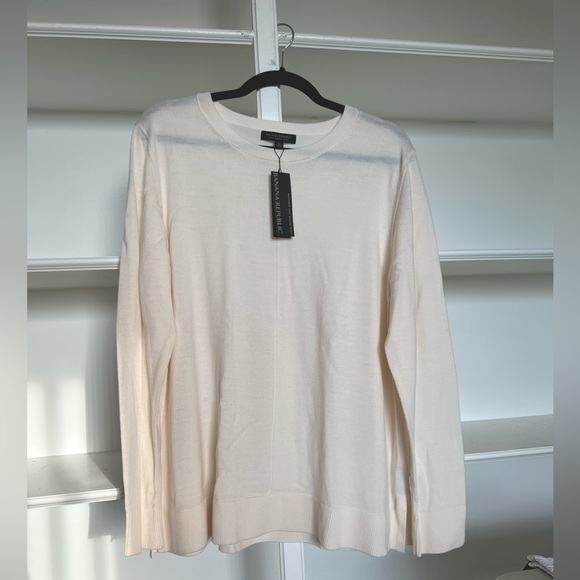 Banana Republic Sweaters - Banana Republic Washable 100% Merino Wool Off White Oversized Sweater - XL